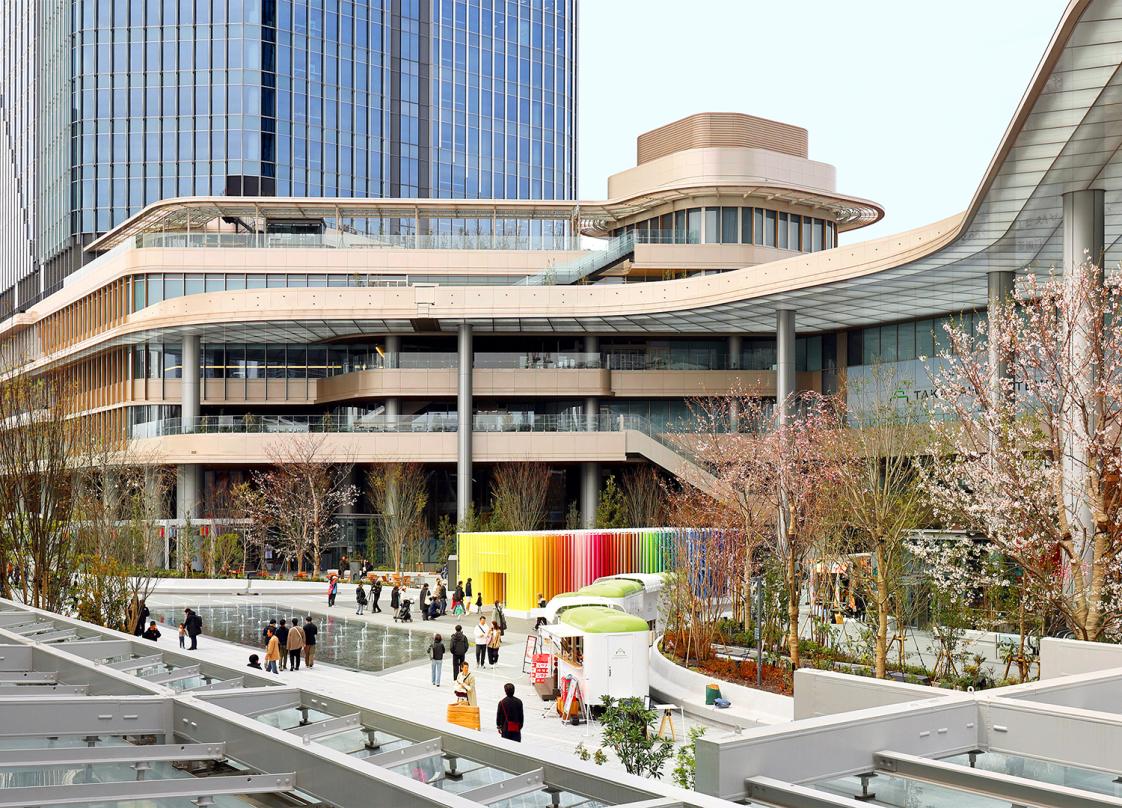 Closer look at the hallway of lower deck designs incorporated into the proposal for Global Gateway Shinagawa project.