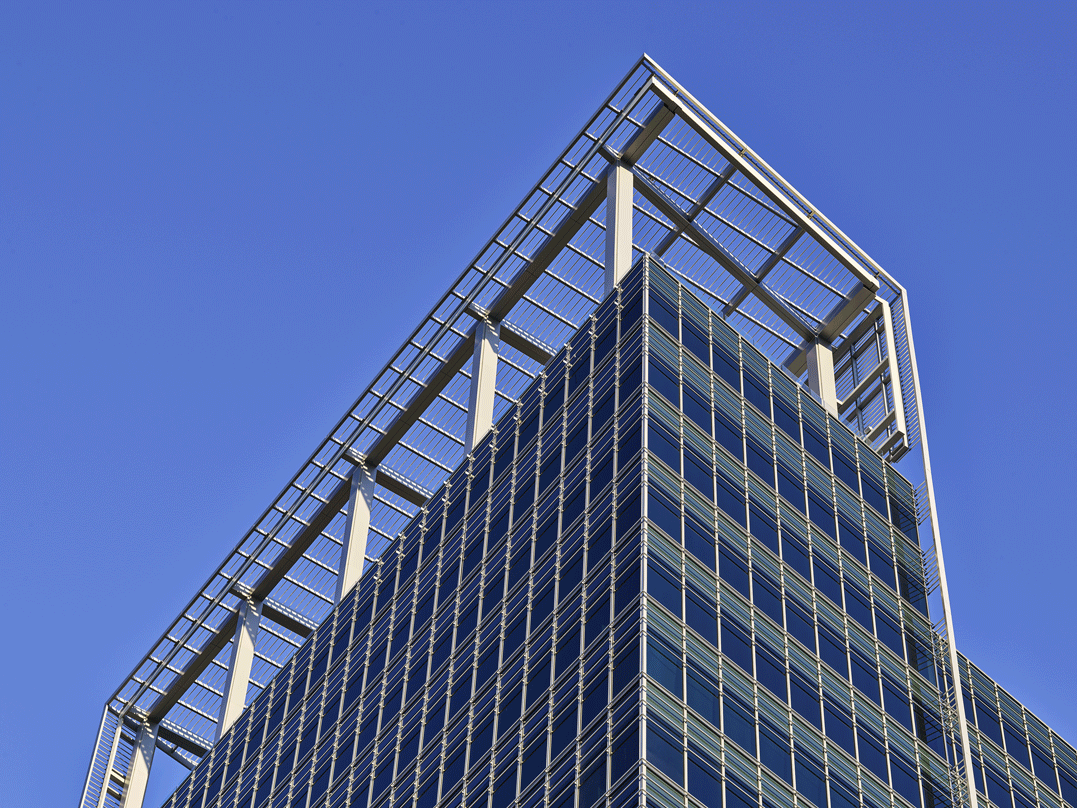 Pedestrian view of Avocet Tower roof deck