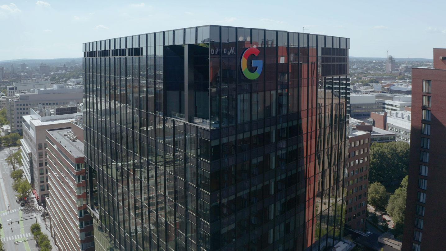 an arial view of 325 Main, Google’s next-generation work environment in the heart of Kendall Square
