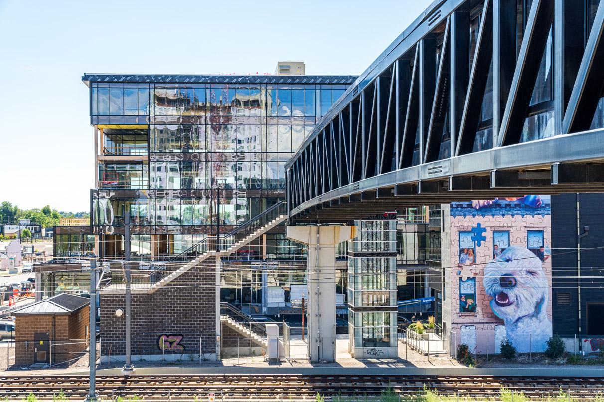 A six-story heavy timber office building in Denver, Colorado with a variety of amenity spaces and an exclusive deck. 