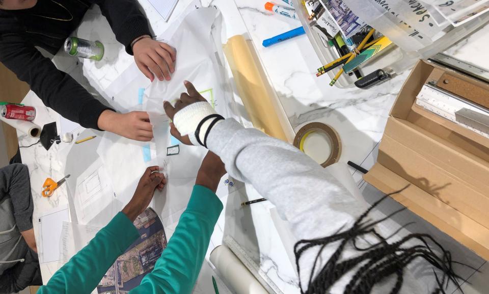 Mentoring Connecticut High School Students about architecture, construction and engineering career paths.